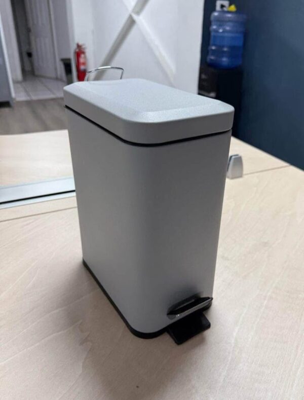 Basurero oficina gris 5 litros - Imagen 2